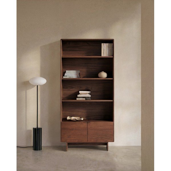 Sötét natúr színű polcos állvány diófa dekorral 90x190x35 cm Norlen – Kave Home-image-1