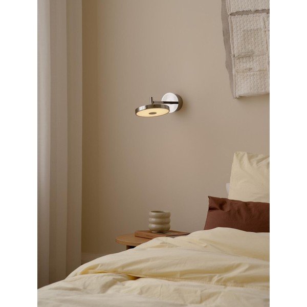 Fényes ezüstszínű konnektorhoz csatlakoztatható LED dimmelhető fali lámpa hajlítható szerkezettel ø 15 cm Asteria Wall Short – UMAGE-image-1