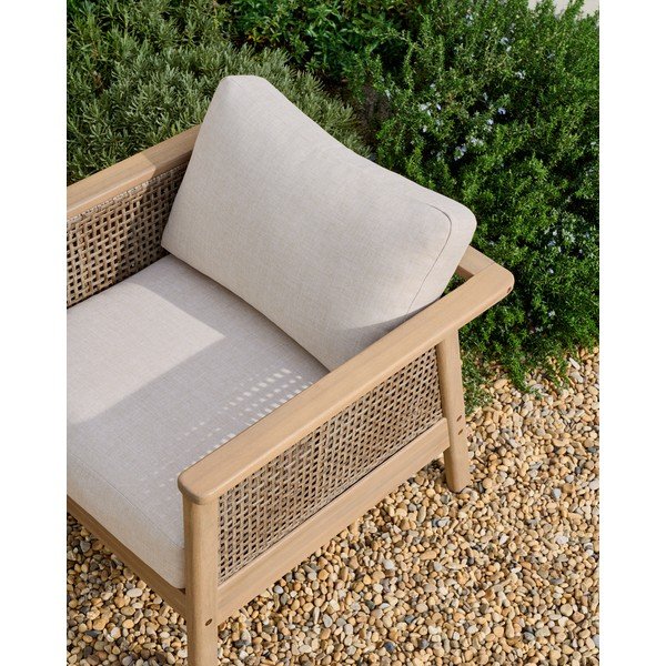 Bézs-natúr színű akácfa ötszemélyes kerti lounge szett Alabe – Kave Home-image-2
