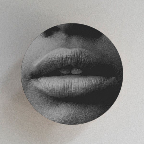 Lips akasztó - Really Nice Things-image-2