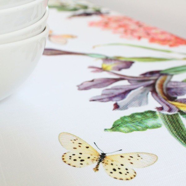 Basic Spring Time pamut asztalterítő, 150 x 150 cm - Happy Friday-image-1