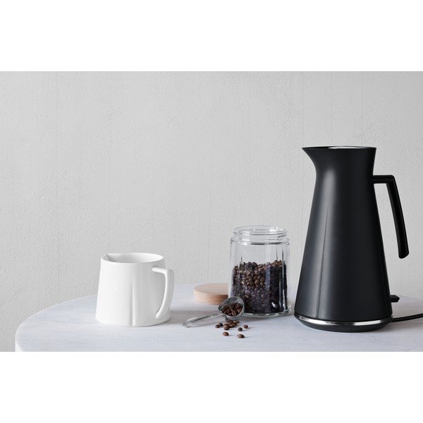 Fekete vízforraló 1,4 l Grand Cru – Rosendahl-image-4