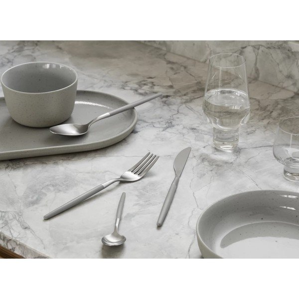 Világosszürke-ezüstszínű rozsdamentes acél evőeszköz készlet 16 db-os Maxime – Blomus-image-1