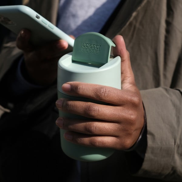 Mentazöld utazóbögre 340 ml Sipp – Joseph Joseph-image-3