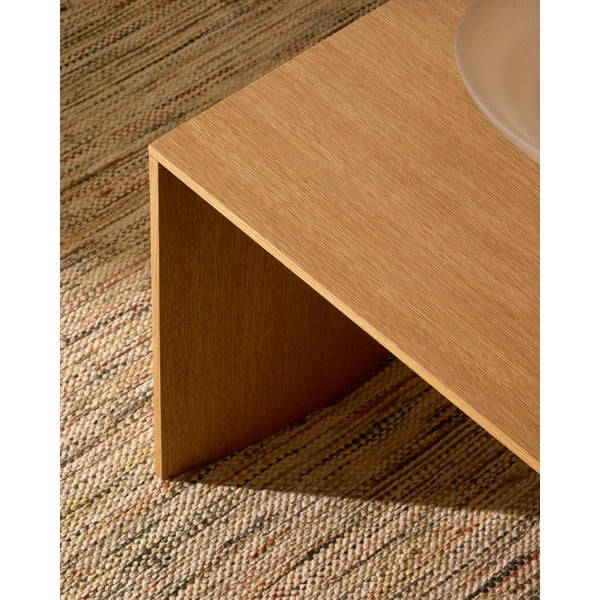 Világos natúr színű dohányzóasztal tölgyfa dekorral 70x140 cm Litto – Kave Home-image-4