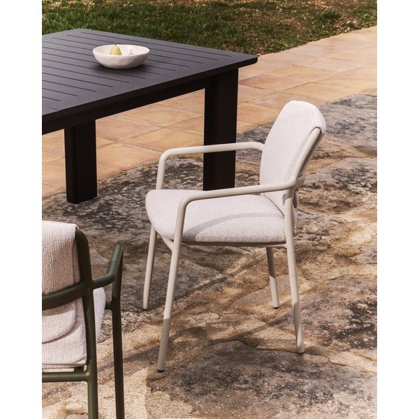 Bézs párnázott kerti szék Linosa – Kave Home-image-1