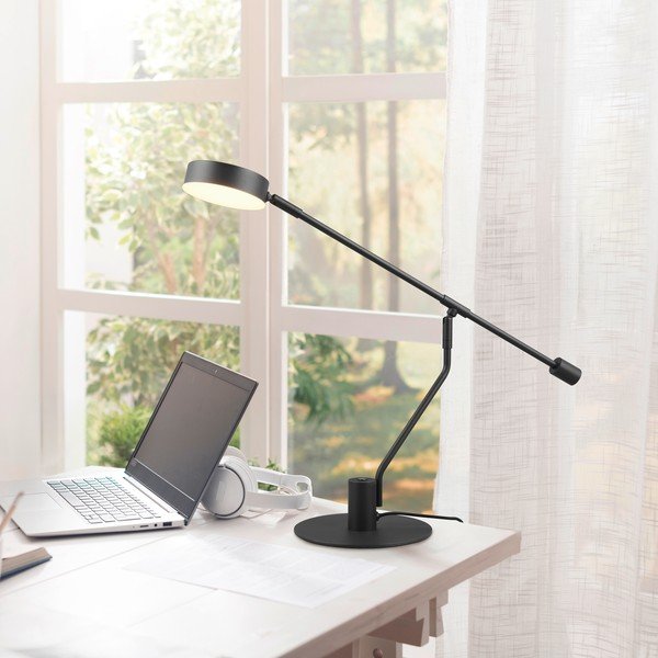 Matt fekete LED asztali lámpa hajlítható szerkezettel (magasság 64 cm) Manduro – Trio-image-1