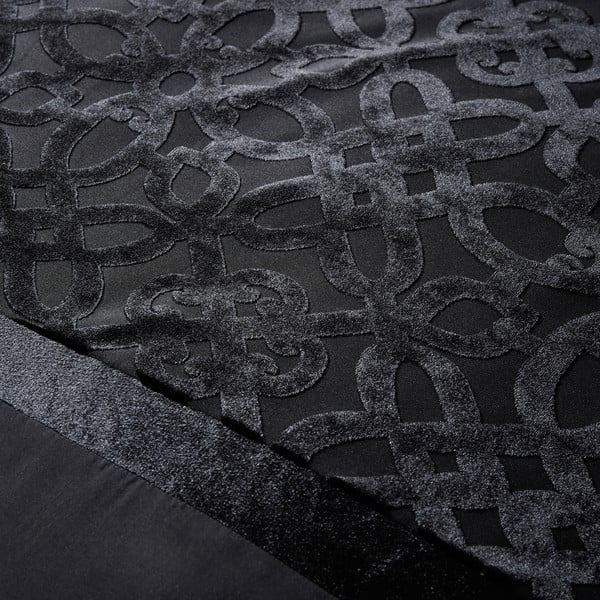 Fekete kétszemélyes bársony ágyneműhuzat 200x200 cm Lattice Cut – Catherine Lansfield-image-3