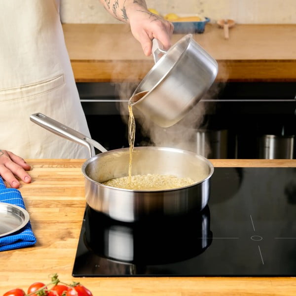 Rozsdamentes acél serpenyő fedővel ø 24 cm Lucca 3.0 – FABINI-image-1