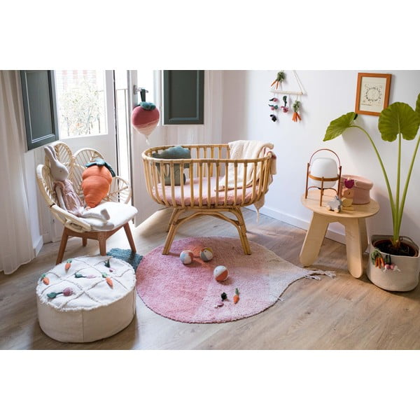 Rózsaszín mosható kézi szövésű pamut gyerek szőnyeg 100x150 cm Ramona the Radish – Lorena Canals-image-1