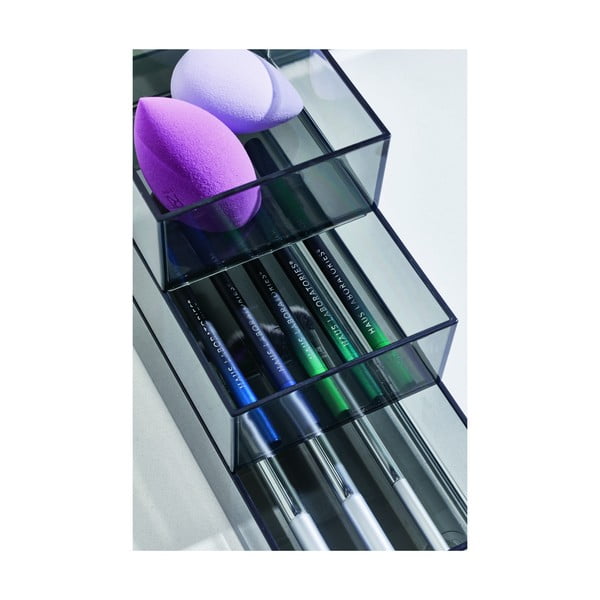 Matt fekete újrahasznosított műanyag fürdőszobai rendszerező szett kozmetikumokhoz 3 db-os Stack & Slide – iDesign-image-4