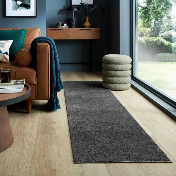Sötétszürke futószőnyeg újrahasznosított szálakból 60x230 cm Sheen – Flair Rugs-image-1