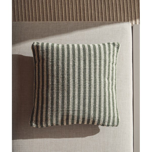 Kültéri párnahuzat 45x45 cm Dirome – Kave Home-image-1