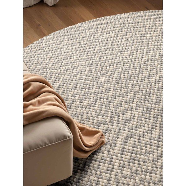 Világosszürke-krémszínű kézi szövésű gyapjú kerek szőnyeg ø 160 cm Lyon Beans – Elle Decoration-image-3