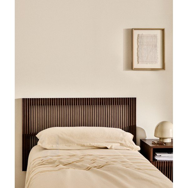 Sötét natúr színű kőrisfa ágytámla 105x70 cm Beyla – Kave Home-image-1