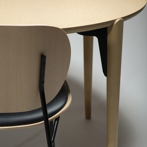 Kerek étkezőasztal tölgyfa dekorral ø 122 cm Paragon – DAN-FORM Denmark-image-1