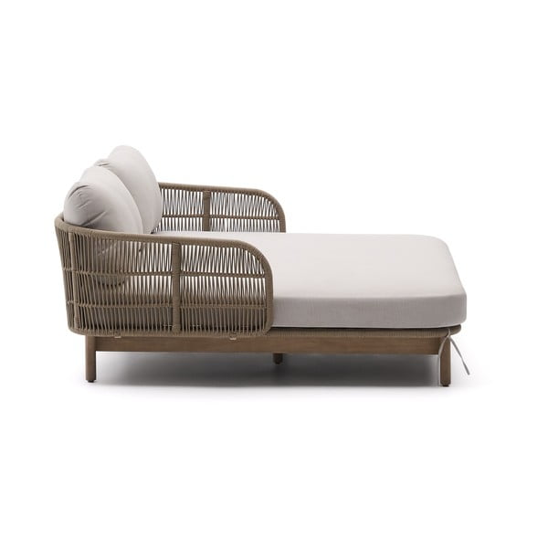 Krémszínű-natúr színű kétszemélyes tömörfa kerti napozóágy Catalina – Kave Home-image-3