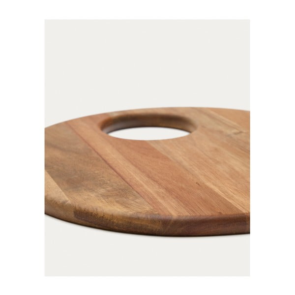 Szervírozó fa vágódeszka ø 30,5 cm Klot – Kave Home-image-4