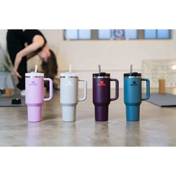Lila rozsdamentes acél termosz szívószállal 1,18 l Quencher H2.0 FlowState Tumbler Lilac – Stanley-image-1