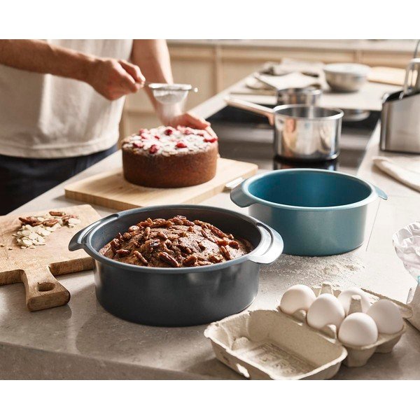 Acél tortaforma 2 db-os ø 27 cm Nest™ Bake  – Joseph Joseph-image-1
