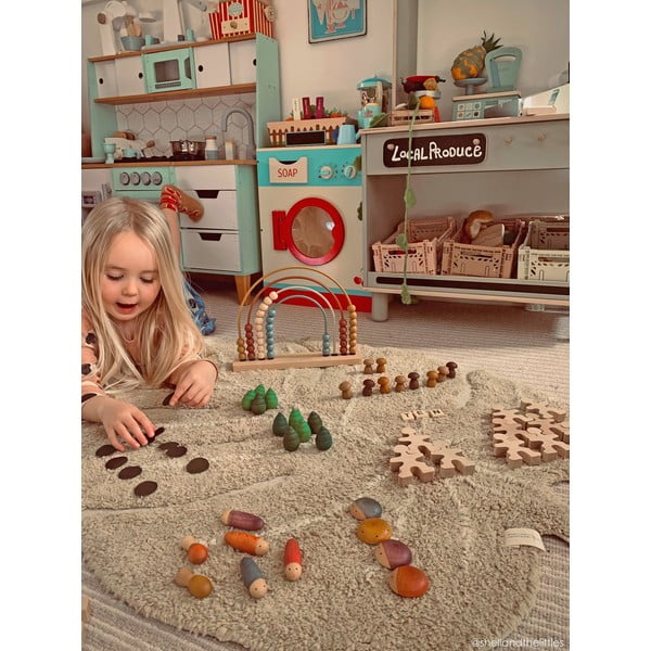 Khaki mosható kézi szövésű pamut gyerek szőnyeg 75x100 cm Mini Monstera Olive – Lorena Canals-image-4