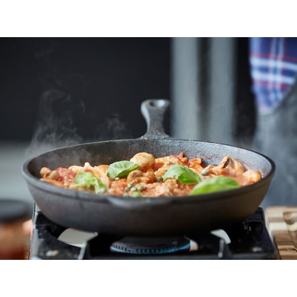 Öntöttvas serpenyő ø 26 cm – Holm-image-1