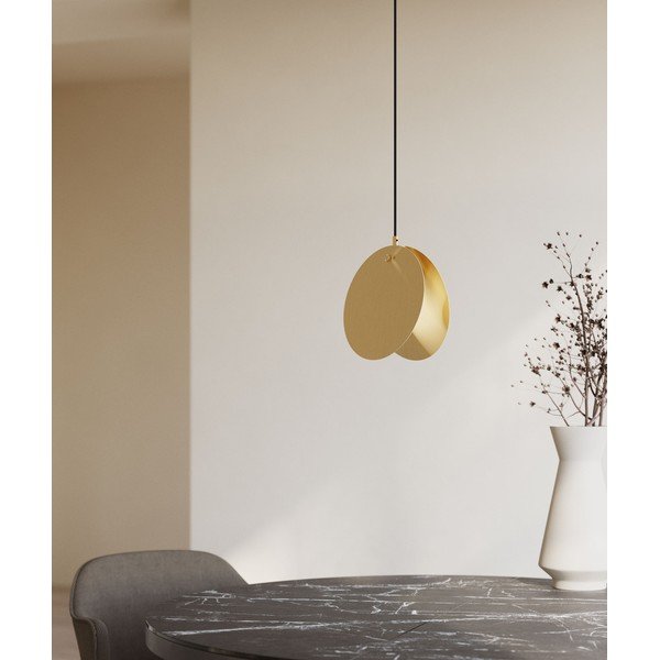 Aranyszínű függőlámpa fém búrával Monica – Kave Home-image-1