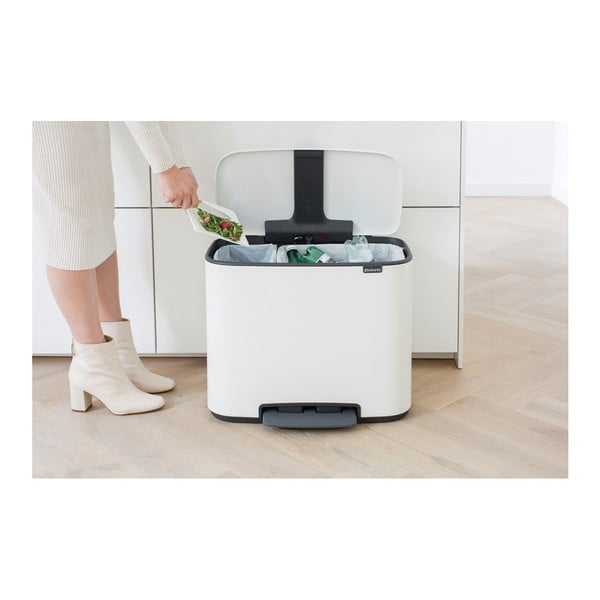 Fehér acél szelektív pedálos szemetes 34 l Bo – Brabantia-image-4
