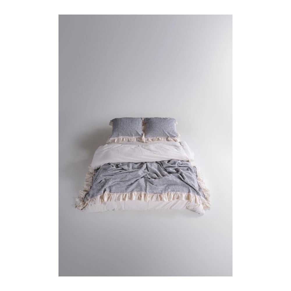 Világosszürke renforcé pamut ágytakaró és párnahuzat szett 180x240 cm Bella Calm Ruffle  Mila Home Luxury
