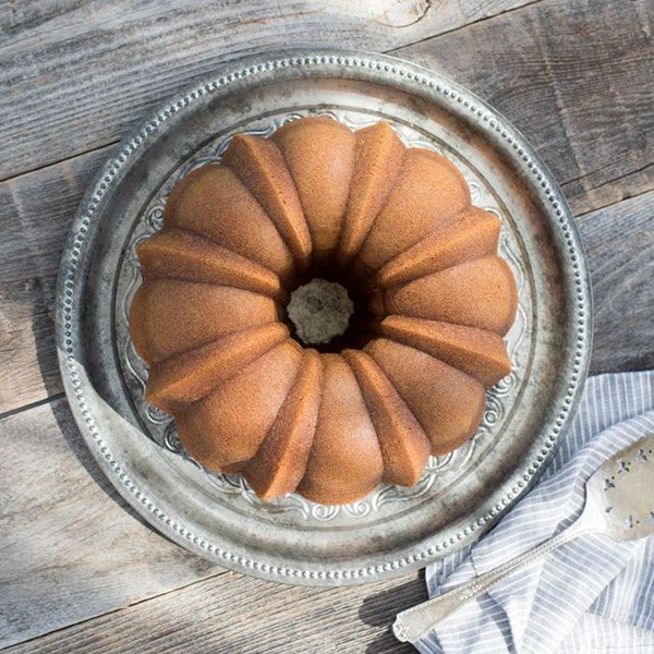 Anniversary aranyszínű sütőforma, 2,8 l - Nordic Ware-image-1