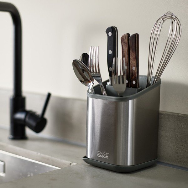 Fényes ezüstszínű rozsdamentes acél edényszárító evőeszközökhöz 11x11,5 cm Duo Steel – Joseph Joseph-image-1