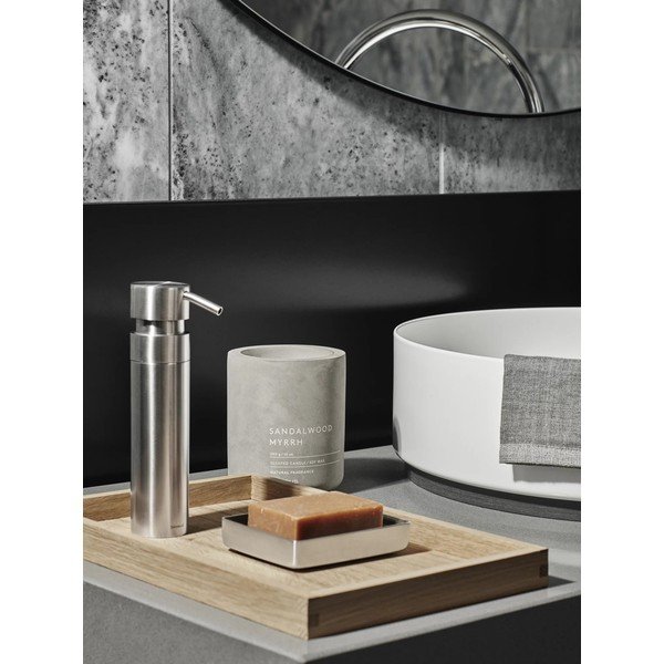 Fényes ezüstszínű fali rozsdamentes acél szappanadagoló 100 ml Nexio – Blomus-image-3