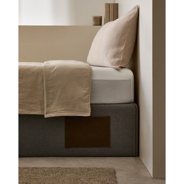 Fekete kárpitozott ágyneműtartós-ágytámla nélkül franciaágy 140x190 cm Matters – Kave Home-image-2