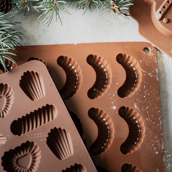 Szilikon aprósütemény sütőforma 21x24,5 cm – Orion-image-1