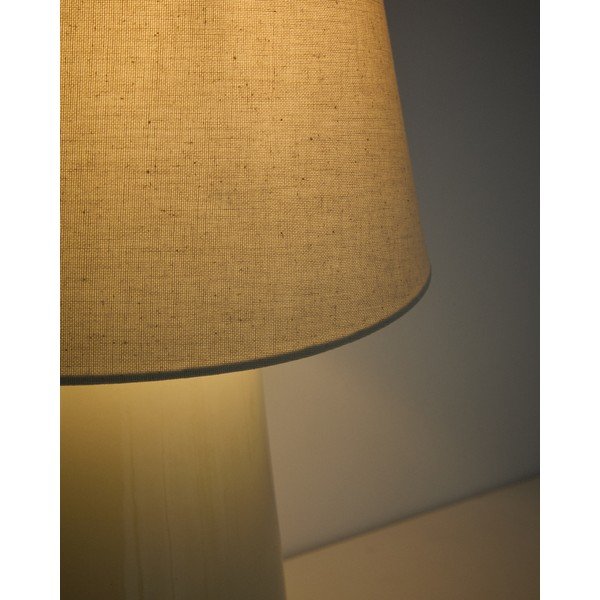 Bézs-elefántcsont színű kerámia asztali lámpa (magasság 45,5 cm) Odra – Kave Home-image-4