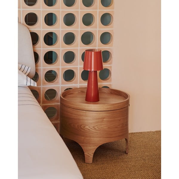 Natúr színű éjjeliszekrény kőrisfa dekorral Octavia – Kave Home-image-1