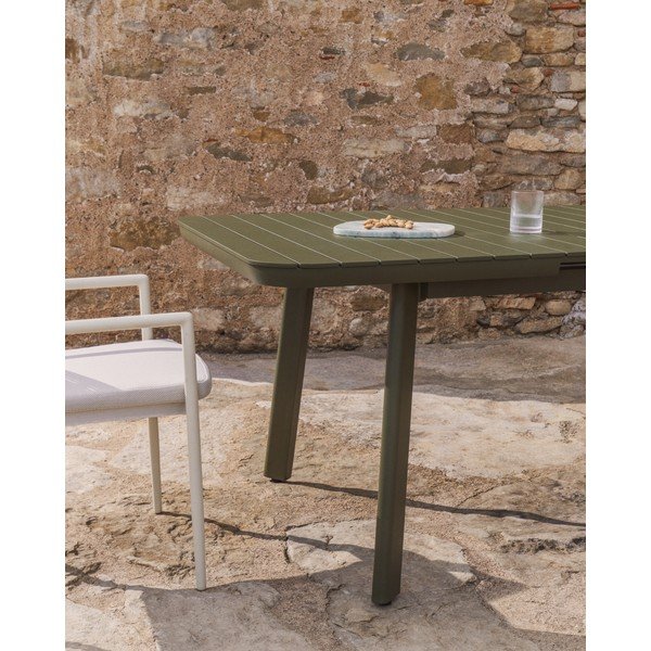 Fém kerti étkezőasztal 100x220 cm Izola – Kave Home-image-3