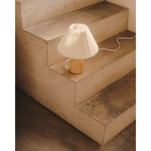 Bézs-natúr színű kaucsukfa asztali lámpa textil búrával (magasság 33 cm) Benicarlo – Kave Home-image-1