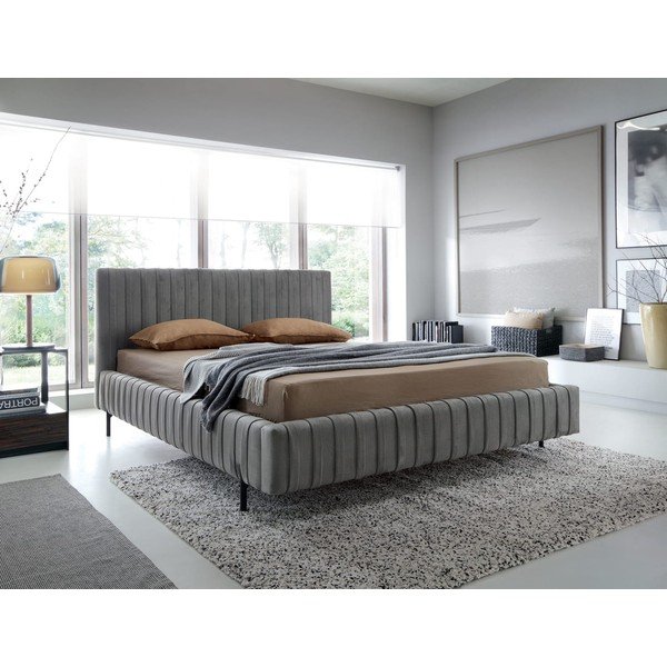 Szürke kárpitozott ágyneműtartós franciaágy ágyráccsal 160x200 cm Plissa – ELTAP-image-1