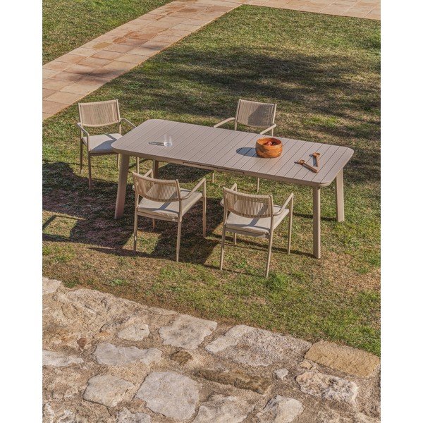 Fém kerti étkezőasztal 100x220 cm Izola – Kave Home-image-3