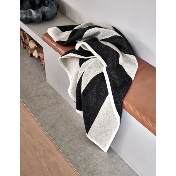 Fekete-fehér gyapjúkeverék takaró 140x180 cm Bob Black Vanilla – Pappelina-image-1