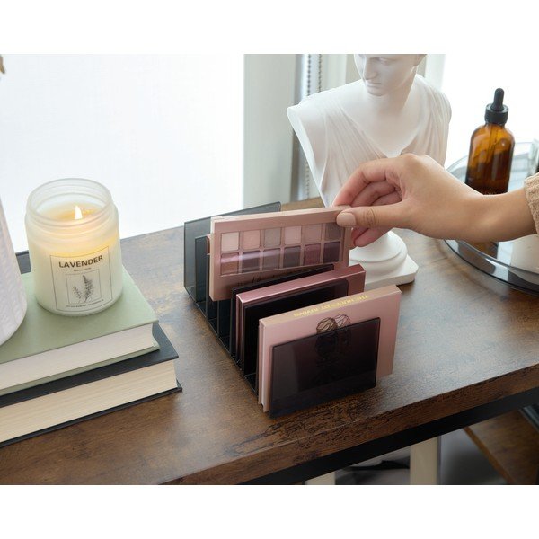 Matt fekete újrahasznosított műanyag fürdőszobai rendszerező kozmetikumokhoz Palette Station – iDesign-image-4