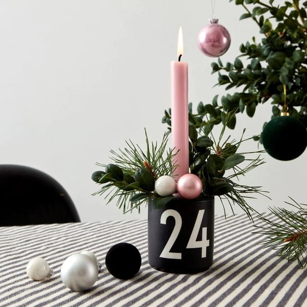 Fekete porcelán gyertyatartó - Design Letters-image-3