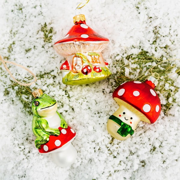 Üveg kézzel készített karácsonyfadísz ø 6 cm Mushroom House – Sass & Belle-image-1