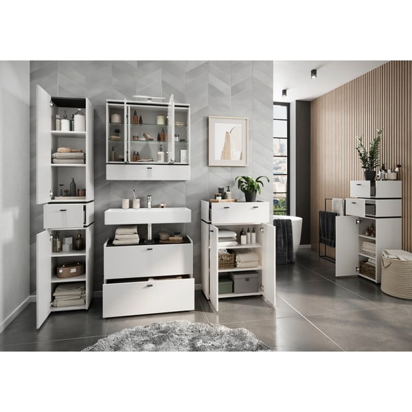 Fehér tükrös fürdőszoba szekrény világítással  79x80 cm Modesto – Germania-image-4