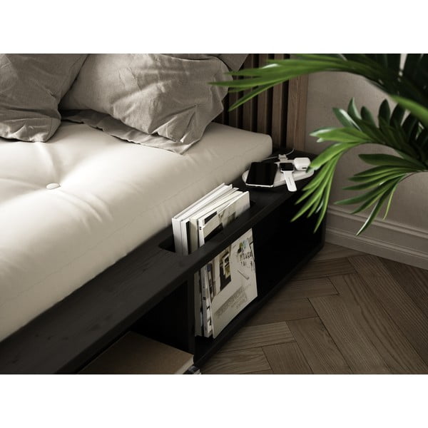 Ziggy fekete kétszemélyes tömörfa ágy tárolóhellyel, 140 x 200 cm - Karup Design-image-1