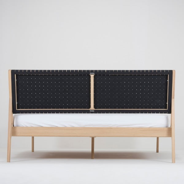 Fekete-natúr színű tölgyfa franciaágy 140x200 cm Fawn – Gazzda-image-4