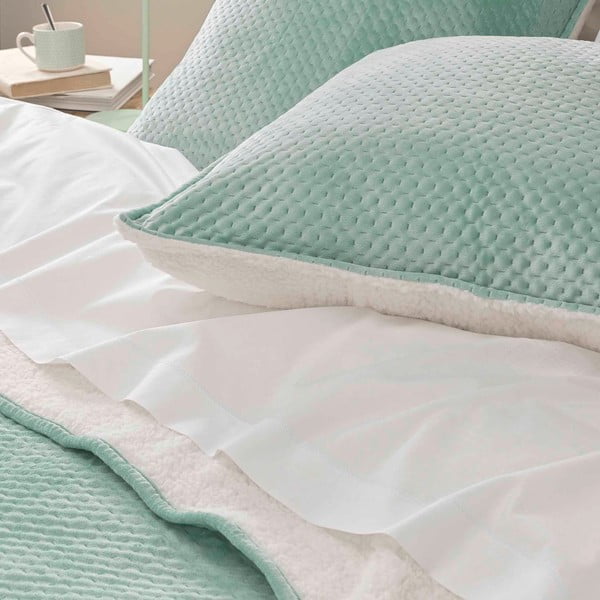 Zöld sherpa steppelt ágytakaró és párnahuzat szett 240x220 cm Mylene – douceur d'intérieur-image-1