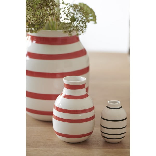 Omaggio fehér-piros csíkos kerámia váza, magasság 12,5 cm - Kähler Design-image-2
