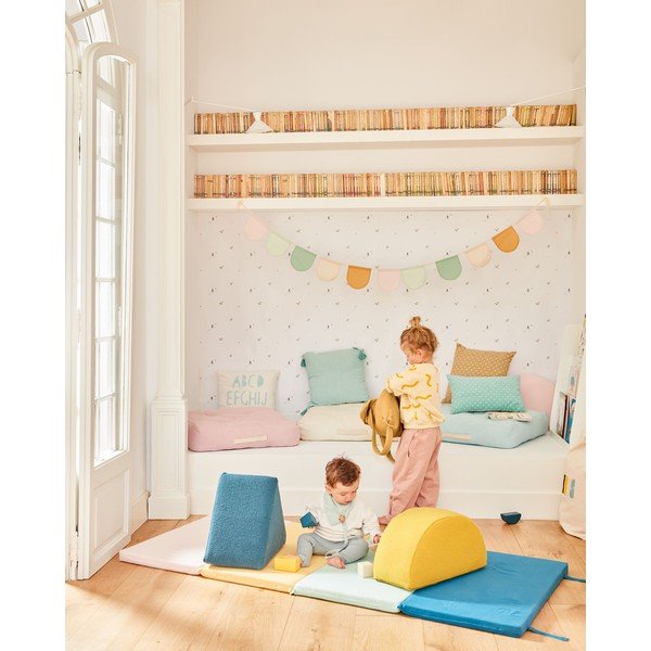 Kék gyapjú gyerek puff Jalila – Kave Home-image-1